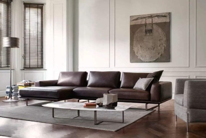 家具進口報關費用多少-18年清關公司省心省時省錢